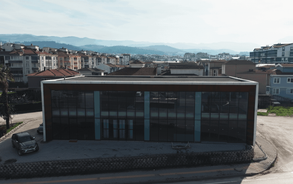 Üç Evler İş Merkezi